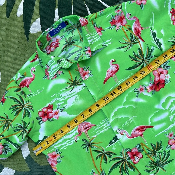 Boys Size Large Flamingo Tropical Print button down shirt - Picture 2 of 4